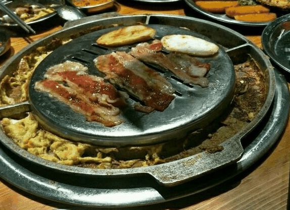 老板娘烤肉店