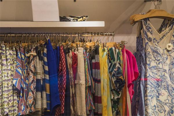 丝珂女装产品 门店图片
