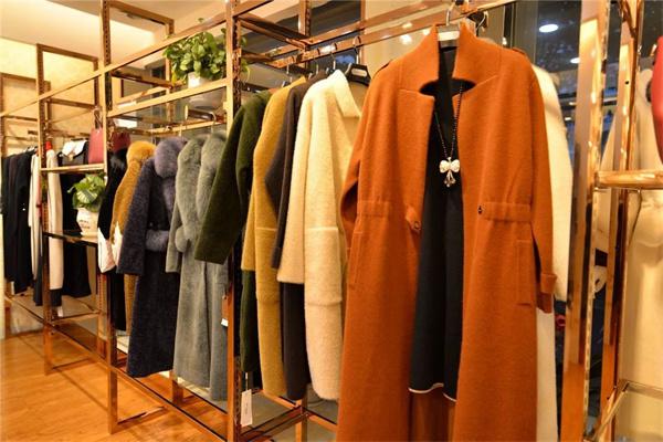 奇梦服饰产品 门店图片