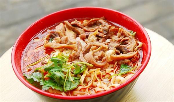 孙浩板面牛杂面产品 门店图片
