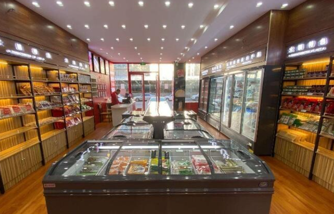 首品烩火锅超市产品 门店图片