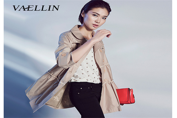 梵依连女产品 门店图片
