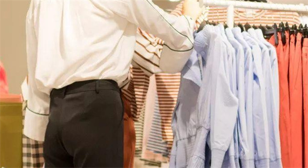 她时服饰产品 门店图片
