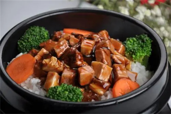 钱小匠爆汁牛肉饭产品 门店图片