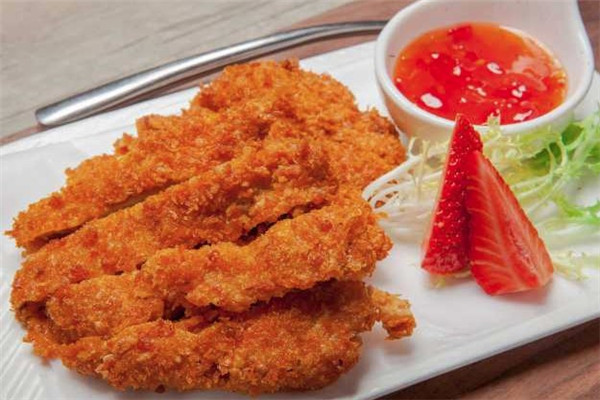 闪趣鸡排店怎么样？条件如何？