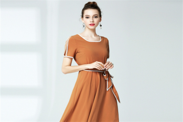 芊芊瑞祺服饰产品 门店图片