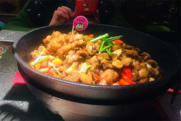 蛙小侠铁锅牛蛙加盟