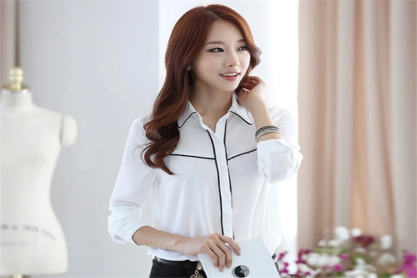 巧艾斯服饰产品 门店图片