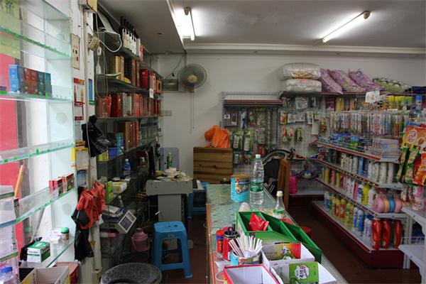 喔喔便利店加盟