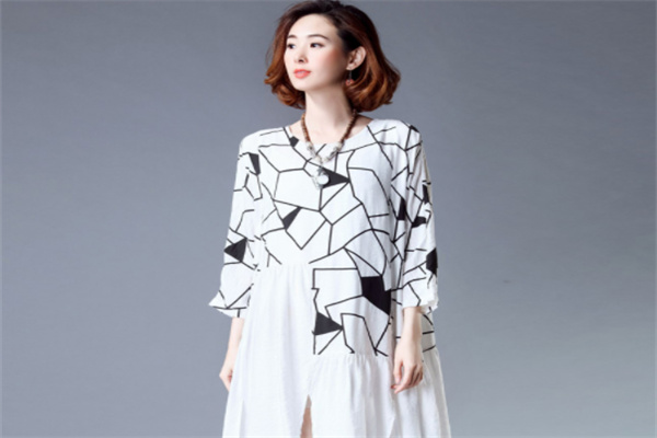 琴鸥服饰产品 门店图片