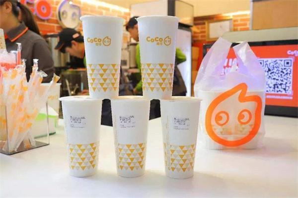 coco奶茶店