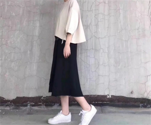 唐卡服装产品 门店图片