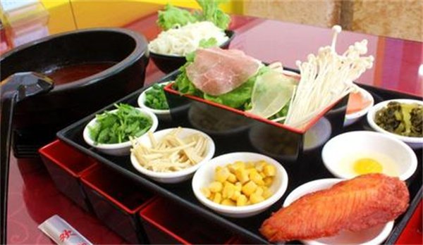唐师傅云南过桥米线产品 门店图片