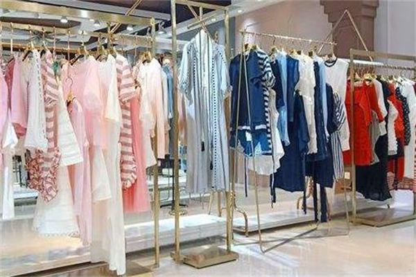 天天秀服装产品 门店图片