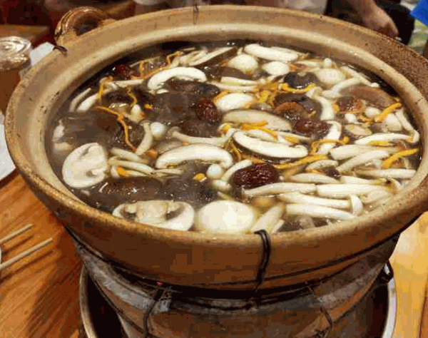 爽燚爽炭火边炉产品 门店图片