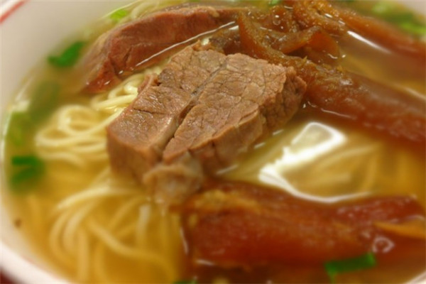 嘻小北清汤牛肉面产品 门店图片