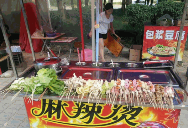 小车式麻辣串串产品 门店图片