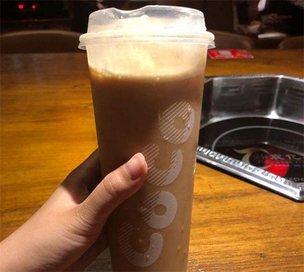 coco奶茶店