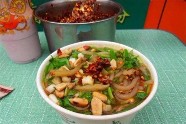 天下小富酸辣粉产品 门店图片