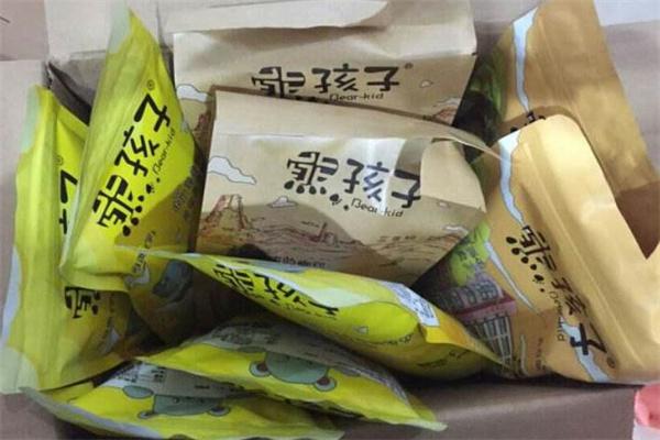 熊孩子零食产品 门店图片