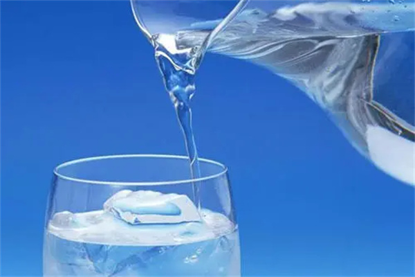 润田翠矿泉水产品 门店图片