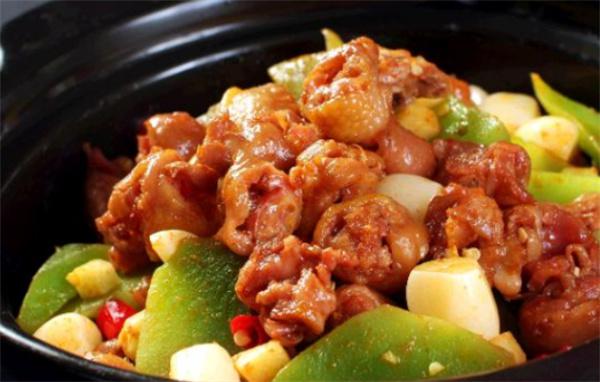 谢秋君成都黄焖鸡米饭产品 门店图片