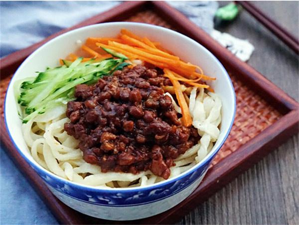 笑洞炸酱面产品 门店图片