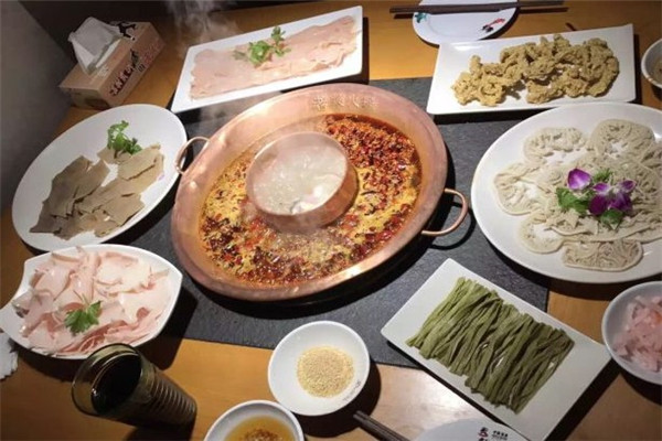 重庆老版火锅