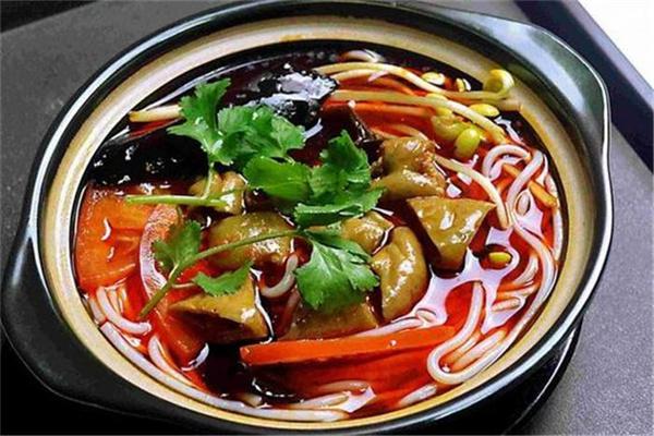 杨记砂锅老家产品 门店图片
