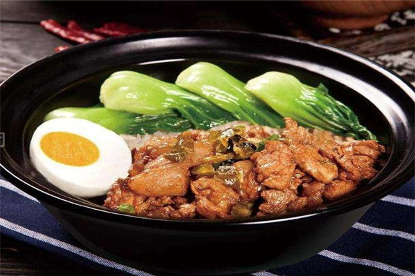 香他她煲仔饭