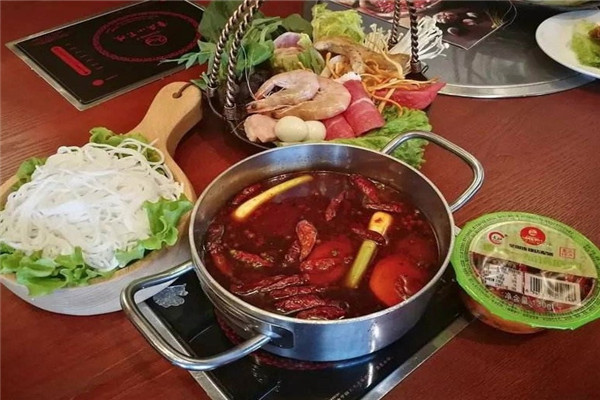 小天鹅火锅加盟店市场如何？