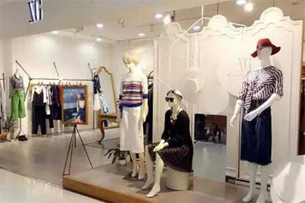 雪歌女装产品 门店图片
