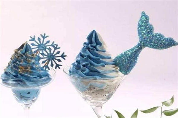 雪人冰激凌