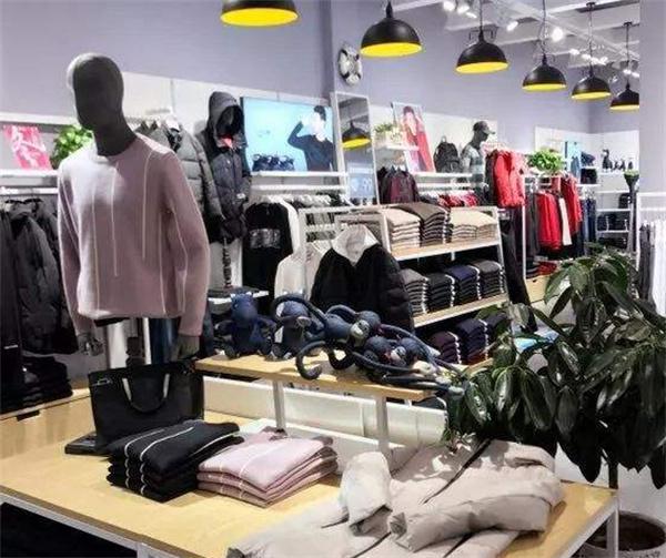 新街尚品男装产品 门店图片