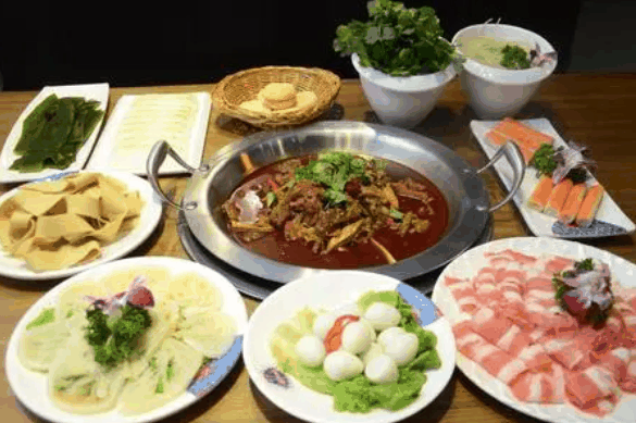 一锅两头牛火锅