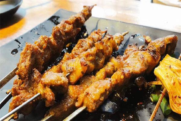 寻小欢焖烤羊肉串