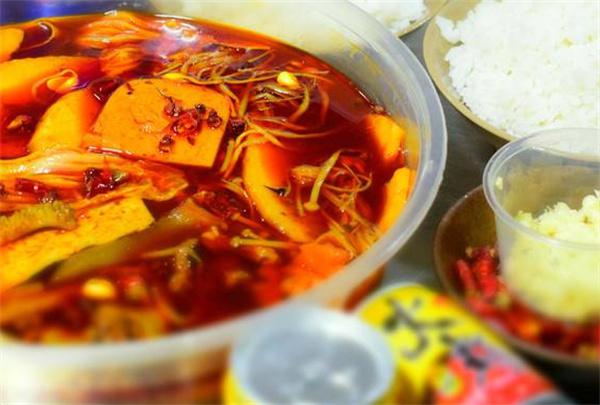 渝大侠火锅便当产品 门店图片