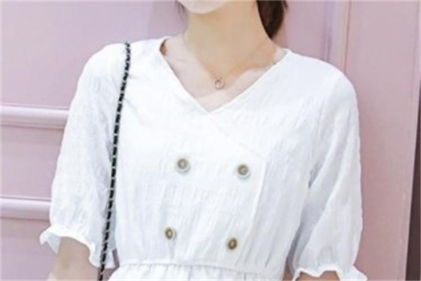 音卓女装产品 门店图片
