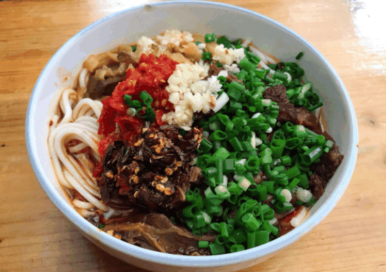 蛮出味常德牛肉米粉