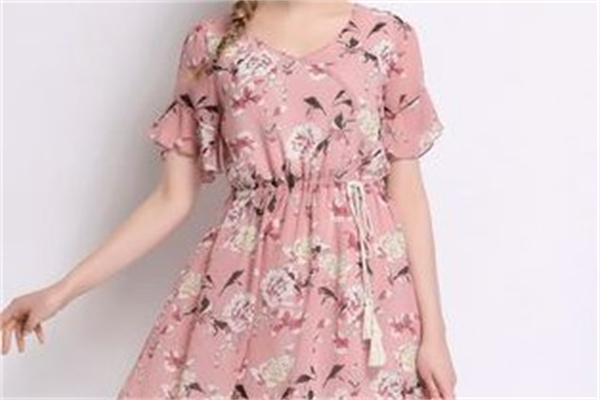 印然女装产品 门店图片