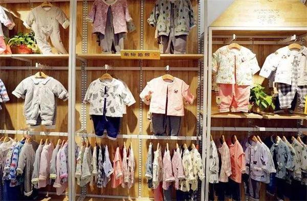 语象婴幼儿服饰产品 门店图片