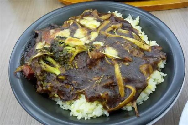 亚斯蒂意式餐厅