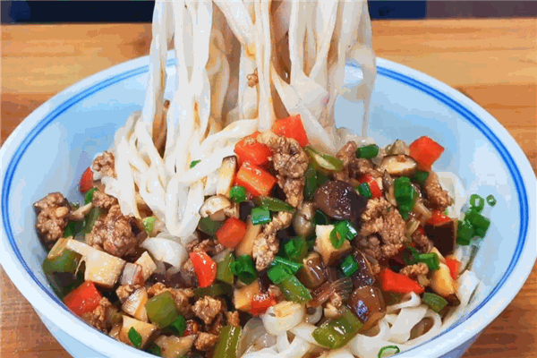 知麦手擀面