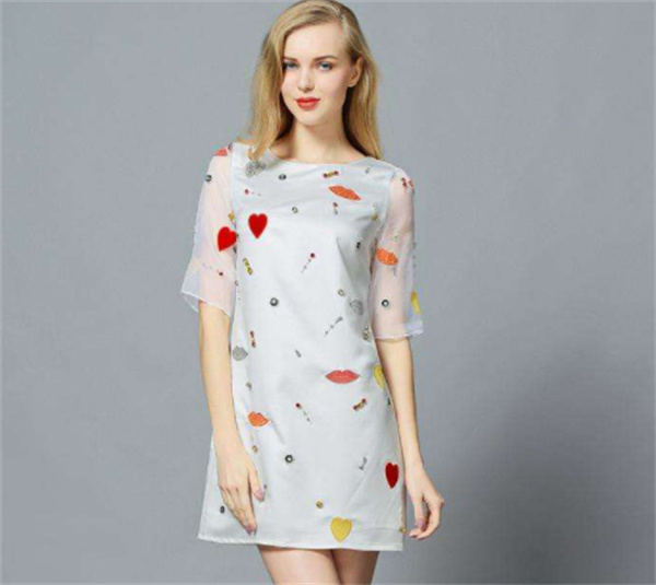 玉织秀女装产品 门店图片