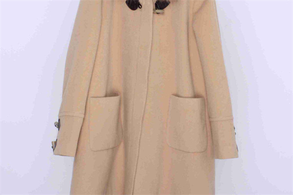 伊品会女装产品 门店图片