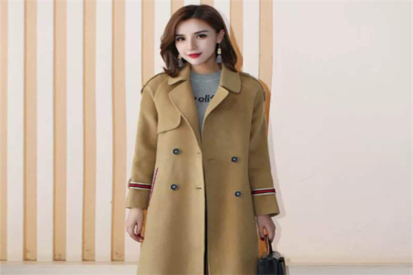 悦衣美萱女装产品 门店图片