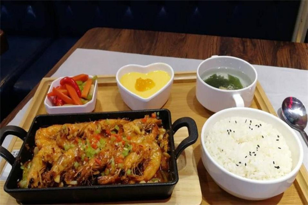 味可恋烤鱼饭产品 门店图片
