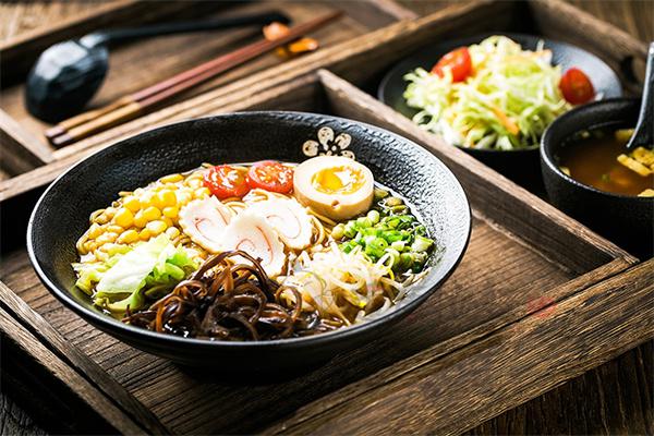 伊碗香拉面产品 门店图片