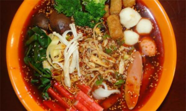 喻味麻辣烫产品 门店图片