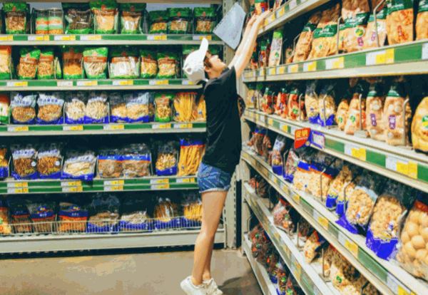 周末食光超市产品 门店图片